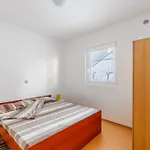 With Parking Space - 24173 Apartman Vir