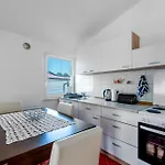 Appartamento With Parking Space - 24173 Vir