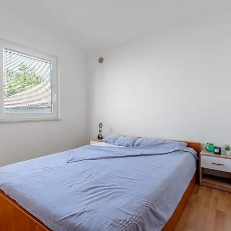 With Parking Space - 24173 Vir